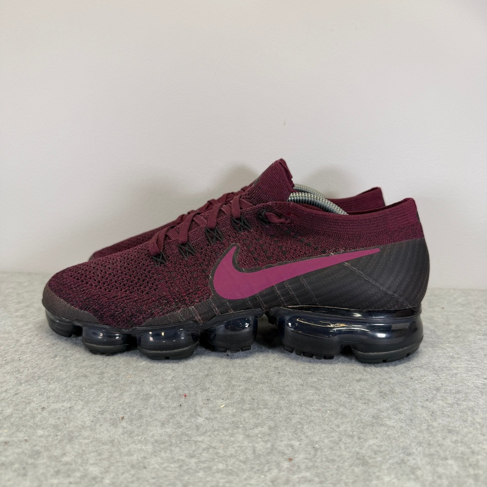 Nike Air VaporMax Womens Shoes Size 9.5 Flyknit Bordeaux Dark Red 849557-605